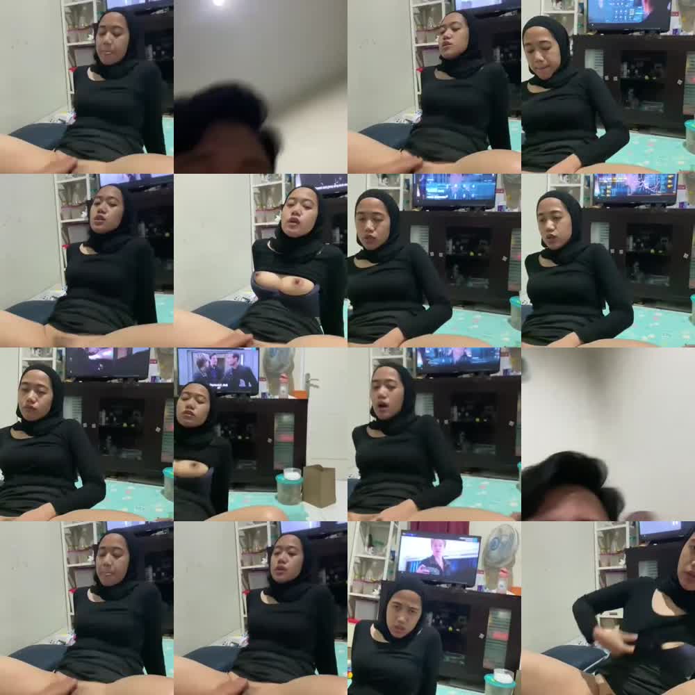 Jilbab cantik ngangkang keenakan disodok